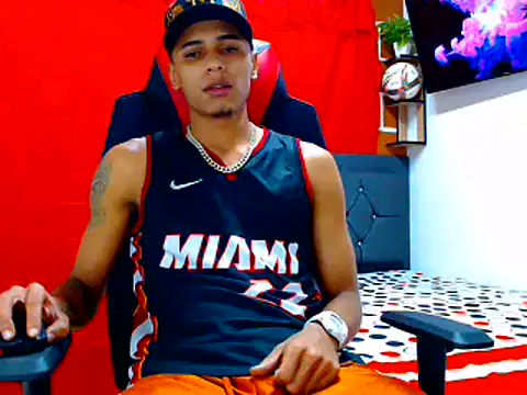Show de cristian_tayron1 na webcam