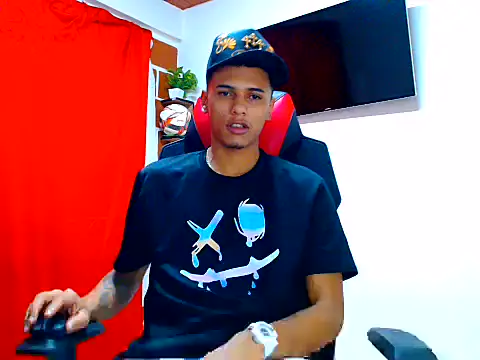 cristian_tayron1 Chat XXX in diretta