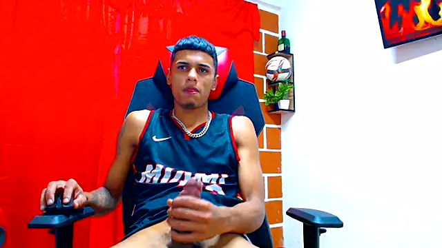 Pertunjukan Kamera Web cristian_tayron1