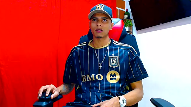 cristian_tayron1 网络视讯表演