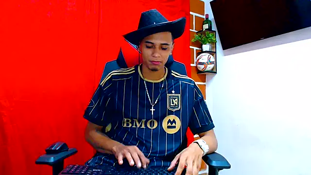 cristian_tayron1 网络视讯表演