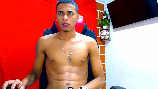 cristian_tayron1 Adlı Modelin Web Kamerası Şovu