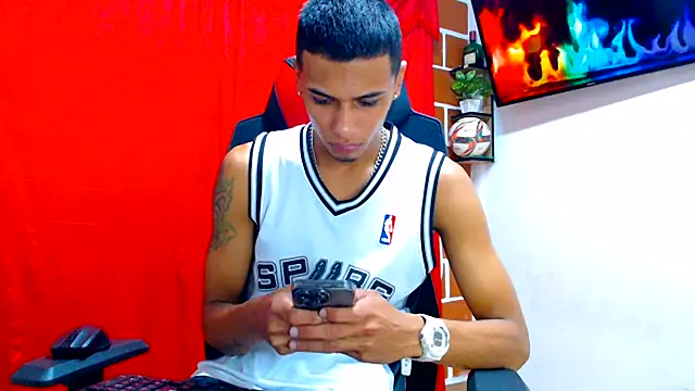 cristian_tayron1 웹캠 쇼