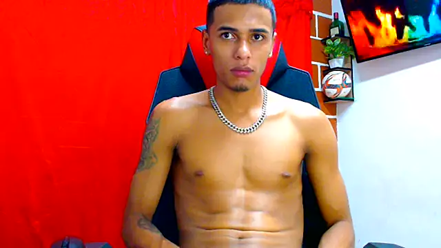 cristian_tayron1 网络视讯表演