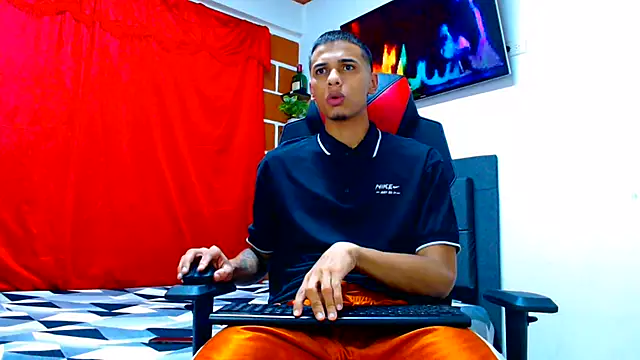 Show de cristian_tayron1 na webcam