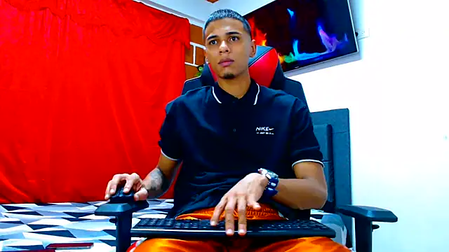 cristian_tayron1 Webcamshow