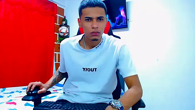 cristian_tayron1's Webcam Show