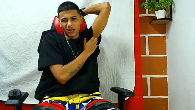 cristian_tayron1 Шоу с уебкамера