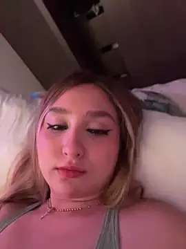 MoraInFire – Live XXX-chat