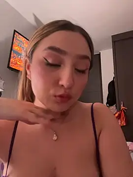 MoraInFire Live XXX-Chat