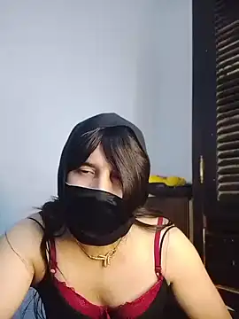 Banouti_23 Pertunjukan Webcam
