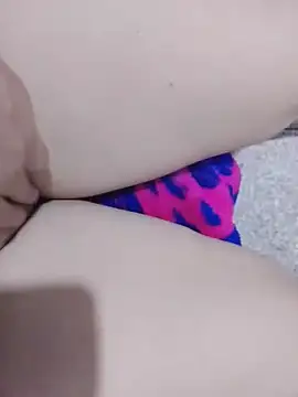 Banouti_23 Webcam show