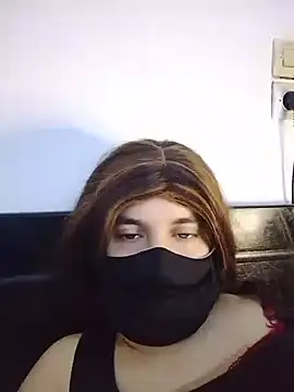 Banouti_23n Webbikameraesitys