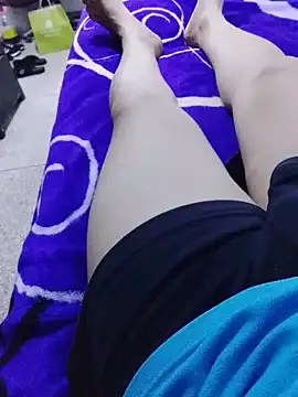 Banouti_23 웹캠 쇼