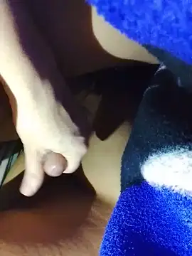 הופעת וובקאם של Banouti_23