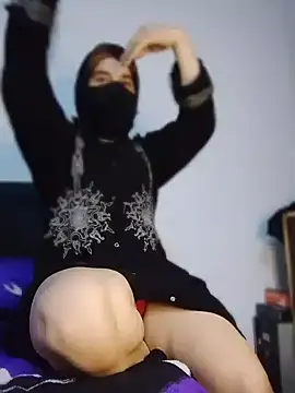Banouti_23 网络视讯表演