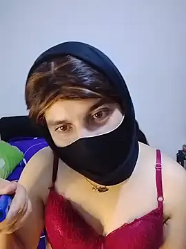 Banouti_23 Adlı Modelin Web Kamerası Şovu