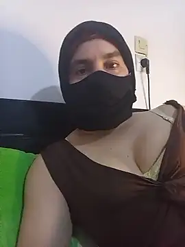 Banouti_23 – webcam-show