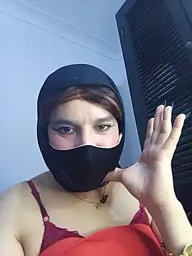 Banouti_23 Webcamshow