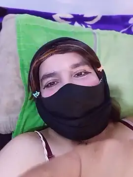 Banouti_23 웹캠 쇼