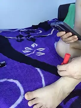 Banouti_23 Show Webcam