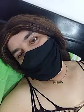 Banouti_23 – webcam-show