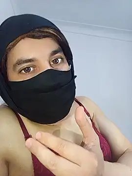 Banouti_23 – webcam-show