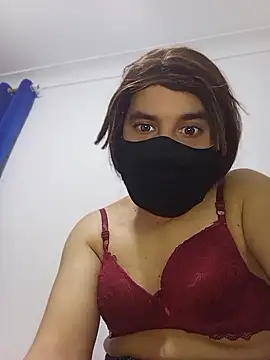Banouti_23 Adlı Modelin Web Kamerası Şovu