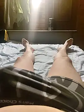 rob21515 在線直播表演