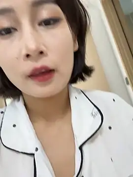 A_girla 在線直播表演