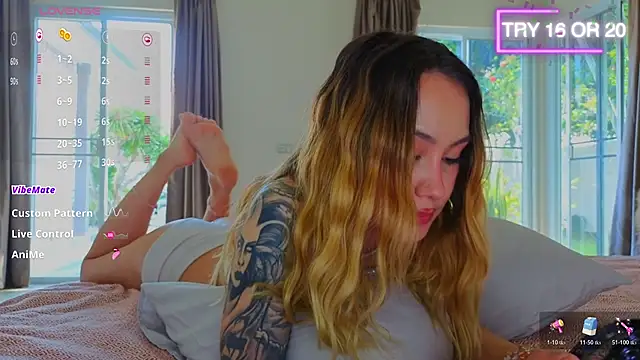 XXX chat uživo modela baobei03
