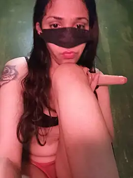 Sidra_alarab's Webcam Show