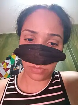 Sidra_alarab Show in webcam