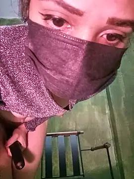 Chat XXX en directo de Sidra_alarab