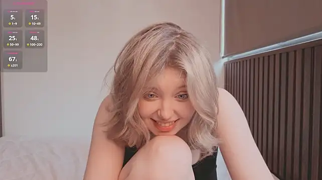 yumi_charm élő XXX-chatje