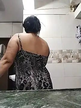 Jann_Riya333's Webcam Show
