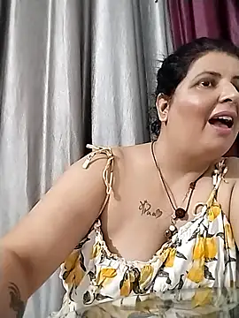 Jann_Riya333 在線直播表演