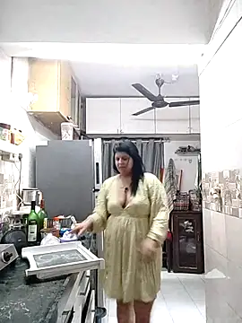 Jann_Riya333's Webcam Show