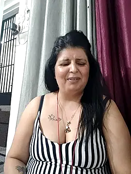 Jann_Riya333 Adlı Modelin Web Kamerası Şovu