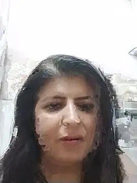 Jann_Riya333's Webcam Show