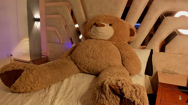 BellaBoobs_'s Webcam Show