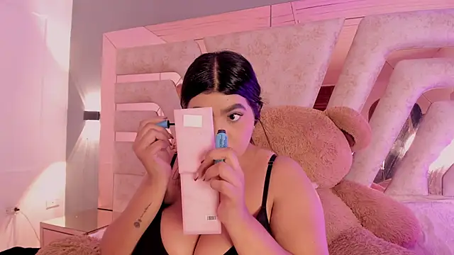 BellaBoobs_: απευθείας συνομιλία ΧΧΧ