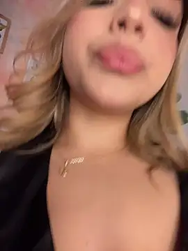 AngelBlushXXX webcam show