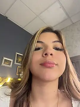 AngelBlushXXX 在線直播表演