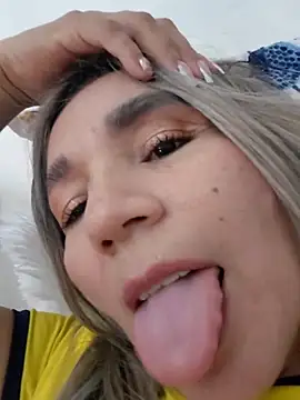 Živý XXX chat Ms_lunaRose