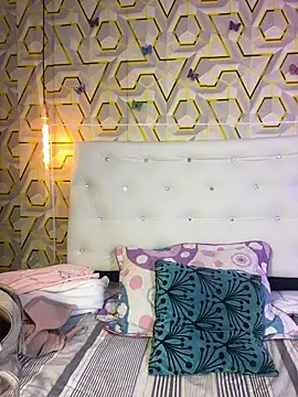 Ashly_cutee's Live Chat Room