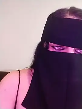 lmalikaahlamedubai Webcam Show