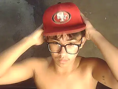 itzbigcockgidz Pertunjukan Webcam