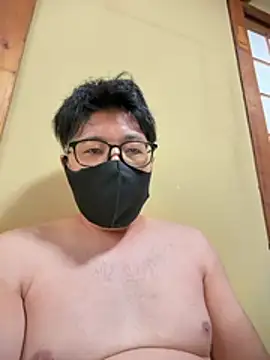 yoshidaero 在線直播表演