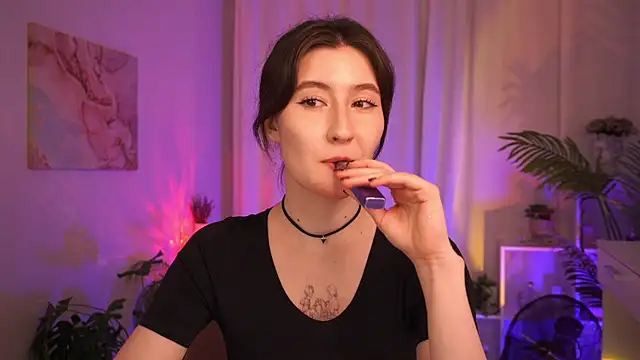 Chat +18 de MayShawty ao vivo